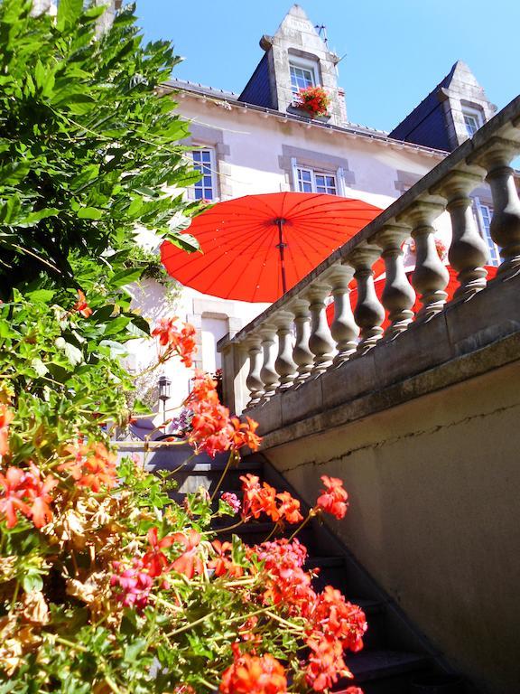 Le Petit Château Tiffauges Exterior foto